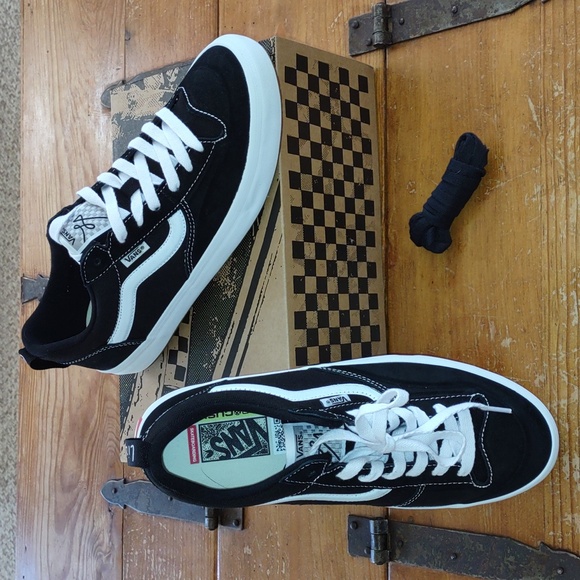 Vans Lizzie Armanto sneakers - Picture 1 of 14